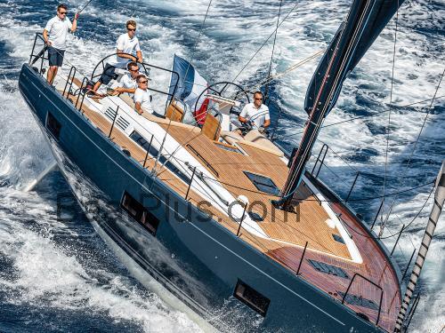 Beneteau First Yacht 53 Spesifikasjoner og anmeldelser